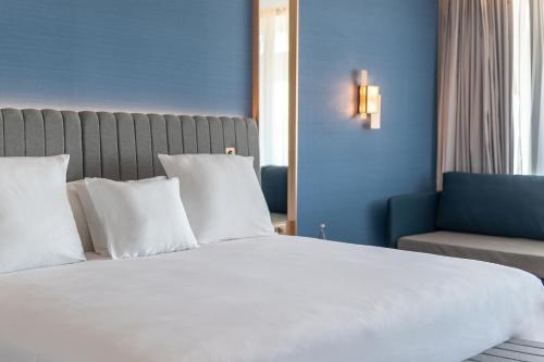 1 queen bed