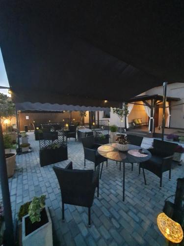 puutarha, Harmony apartments in Morahalom