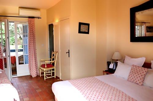 1 queen bed