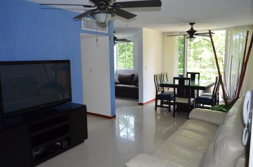 Jaco Costa Linda Condo in Jaco