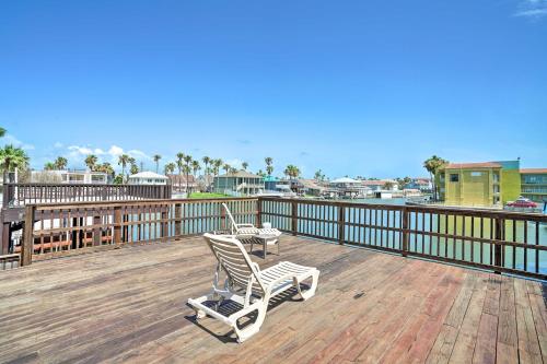 Updated Fiesta Isles Condo with Bay Views and Pool! - image 2