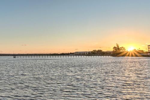 Luxe Waterfront Oasis with Dock Heated Pool and Spa! - image 9