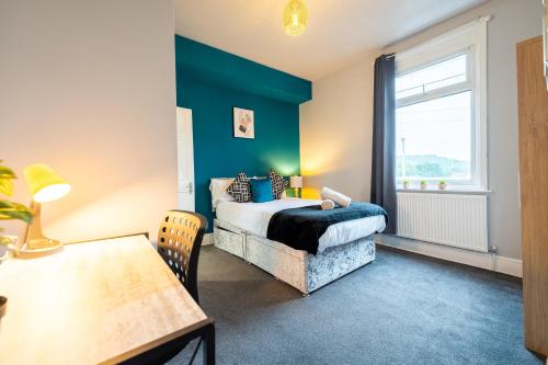 Sheffield Contractors and MONTHLY Stays 3BR 3 Bath house Managed by Chique Properties Ltd gîte à louer Meadowhall