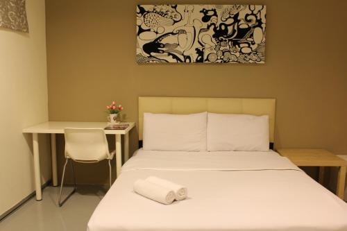 room detail thumbnail 0