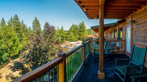 Callahan's Mountain Lodge