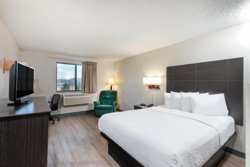 戴斯酒店 - 由溫德姆管理 薩默塞特 PA I-70 I-76 (Days Inn by Wyndham Somerset PA I-70 I-76) in 薩默塞特