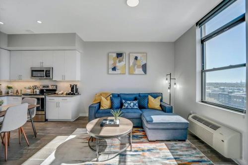 Stylish 1br Unit. Parking. Easy Ride to NYC in Hackensack, USA