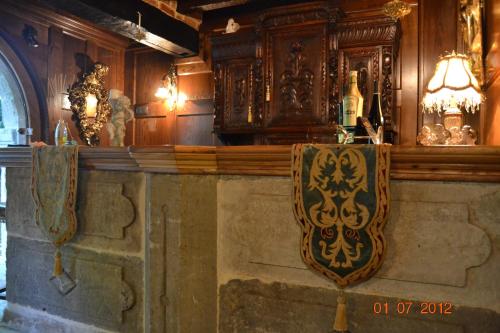 Vestabils, Palacio de Trasvilla in Villafufre