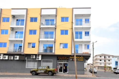 Lovely - Luxury 2 Bedrooms 500m from the Beach, Santa Maria (foto 11)