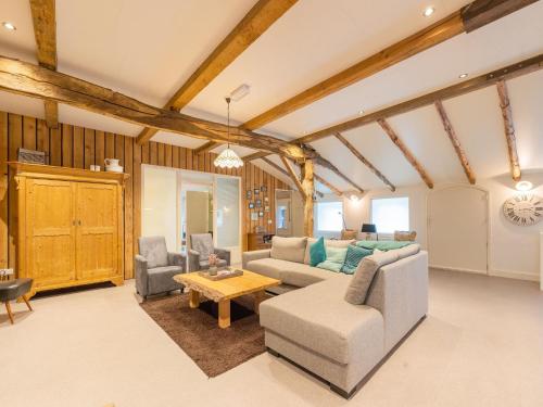  Cozy Farmhouse in lovely surroundings in Elsendorp