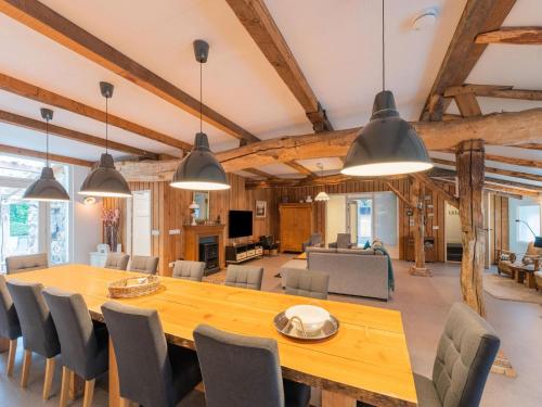  Cozy Farmhouse in lovely surroundings in Elsendorp