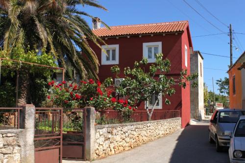 Holiday house with a parking space Lukoran (Ugljan) - 6234