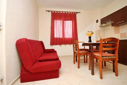 Apartments by the sea Posedarje Novigrad - 6240 - image 13