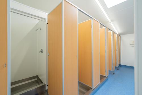 Badkamer, Te Anau Central Backpackers in Te Anau