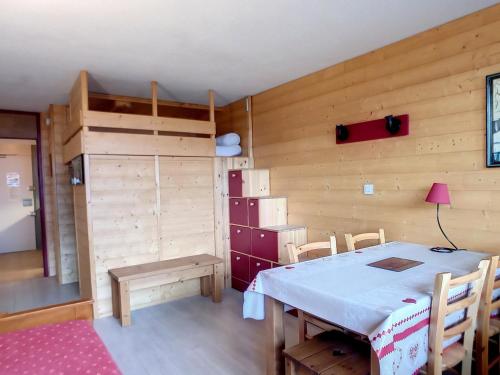 Studio Plagne Aime 2000, 1 pièce, 4 personnes - FR-1-181-2614 - Location saisonnière - Aime-la-Plagne