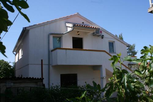  Apartments with a parking space Pirovac, Sibenik - 6246 in Pirovac