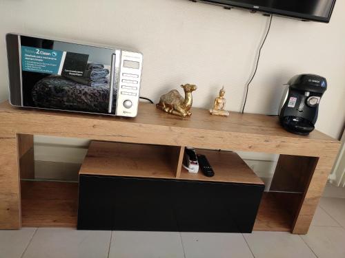 36 Dajot Studio Apartment - 25 in Мелун