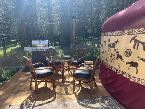 Shanti Yurt in Bragg Creek in Bragg Creek (AB)