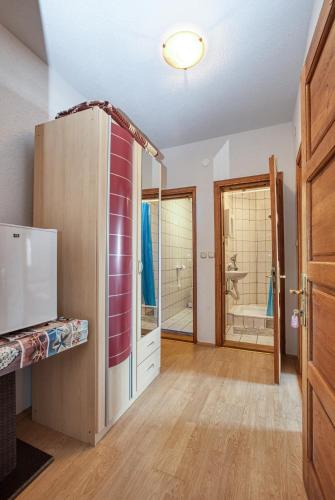 Triple Room image 7