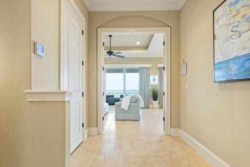 Tiki Tides 7 Bedroom Sleeps 14 Ocean Front Cinnamon Beach Private Pool - image 14