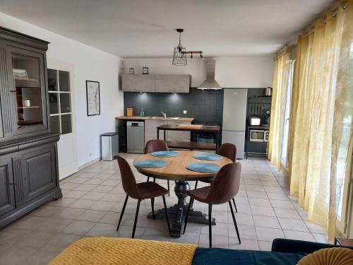 Accommodation in Saint-Georges-sur-Baulche