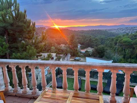 VILLA ROSES with swimming pool & mountain view