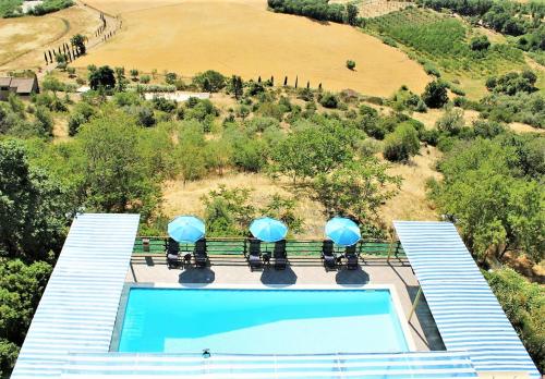  Tuscan Farmhouse with 7 Apartments for max 30 persons in Montecastelli Pisano