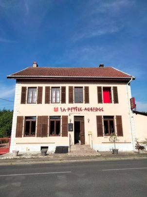 La Petite Auberge - Dolving