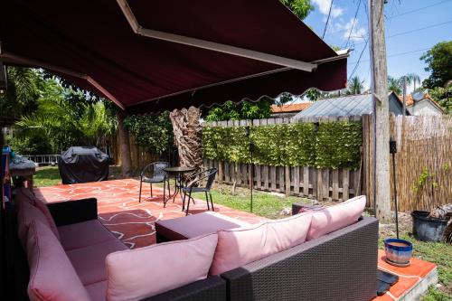 Light & Cozy House in Pompano Beach - BBQ, Patio, Parking, Pompano Beach (photo 5)