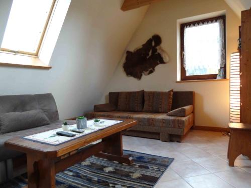 Apartment with Mountain View image 9