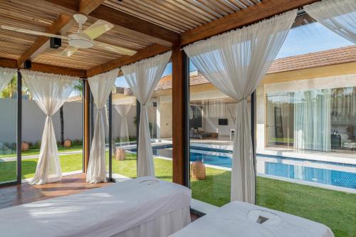 One-Bedroom Villa with Private Pool image 9