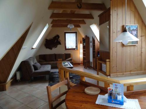 Apartment with Mountain View image 5
