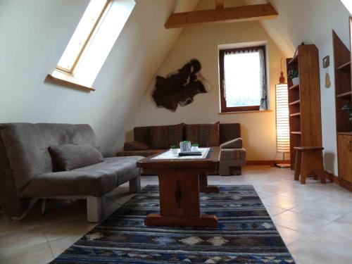 Apartment with Mountain View image 2