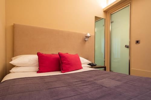 Herodion Hotel - image 3