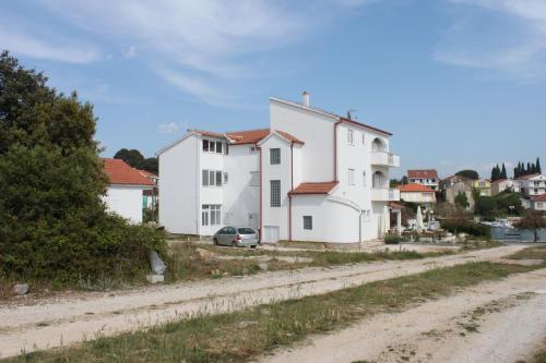  Apartments by the sea Petrcane, Zadar - 6269 in Petrčane