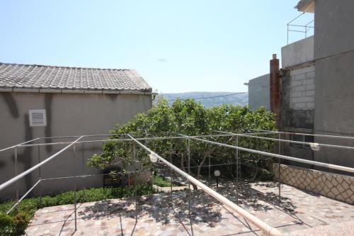 Rooms by the sea Metajna Pag - 6378 - image 6