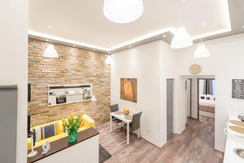 Venus Apartments - Almassy Park, Budapest