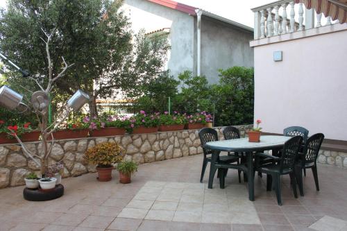 Apartments by the sea Jakisnica Pag - 6274 - image 7