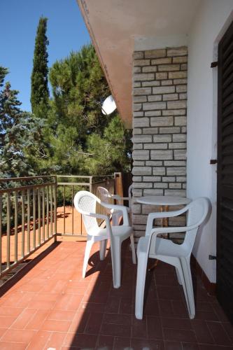 Apartments by the sea Stara Novalja Pag - 6390 - image 13