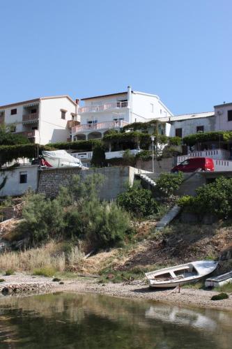 Apartments by the sea Zubovici Pag - 6394 