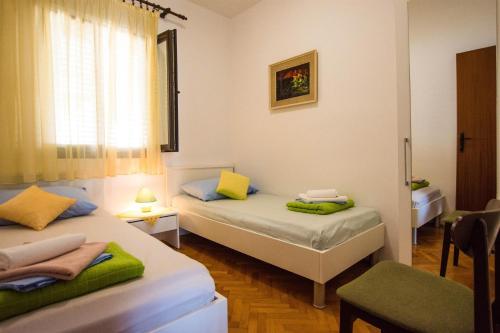Two-Bedroom Apartment with Terrace and Sea View image 6
