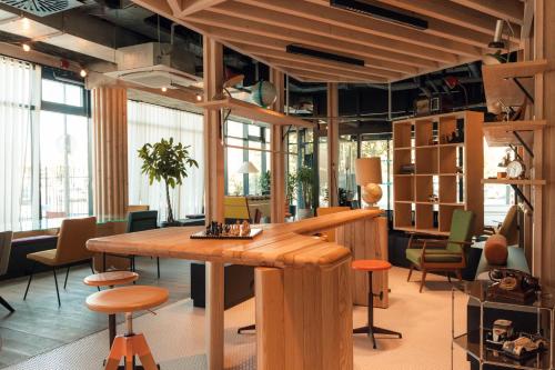 Előcsarnok, ibis budget La Rochelle Centre Gare in La Rochelle Városközpont