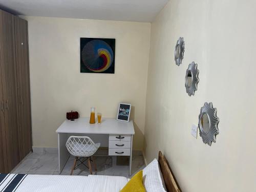 Ruby Modern Homes-1br-Nyeri, King'ong'o-Marriott in 涅里