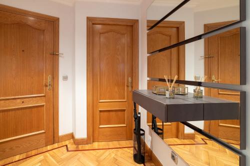 Three-Bedroom Apartment image 8