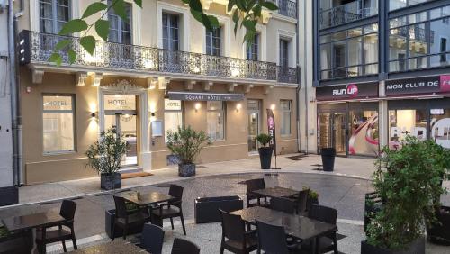 SQUARE HOTEL – khách sạn tại Nimes