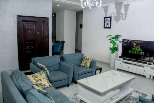 Two bedroom apartment at Oniru