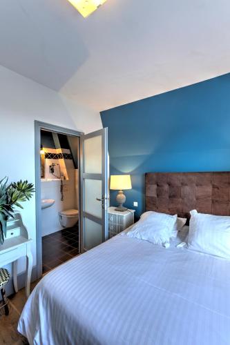1 double bed