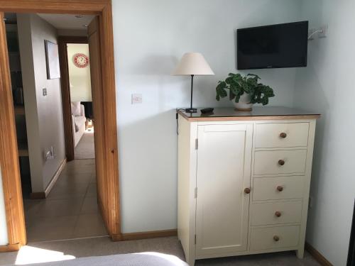 The Waterside Rooms - image 2
