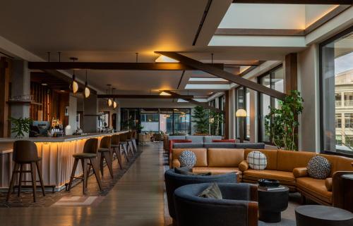 Étterem, Thompson Denver By Hyatt near Coors Pálya