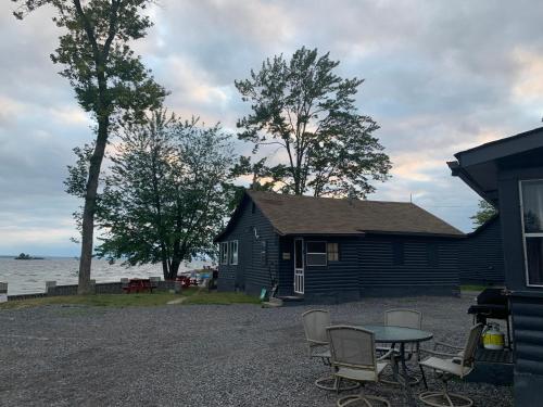 Glen Garry motel and cottages